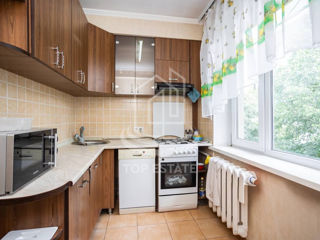 Apartament cu 2 camere, 45 m², Botanica, Chișinău