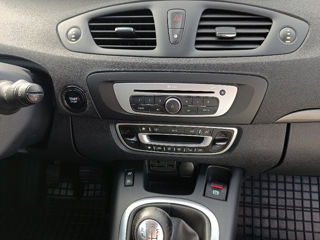 Renault Scenic foto 9