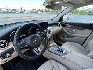 Mercedes GLC foto 7
