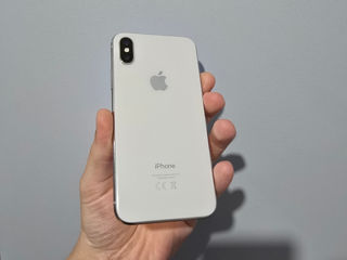 Продается Apple iPhone X 64 ГБ/ White