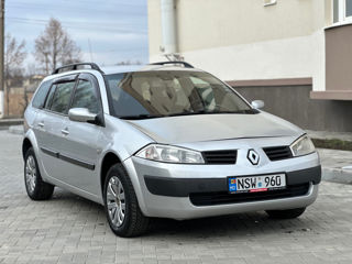 Renault Megane foto 2