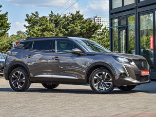 Peugeot 2008 foto 1