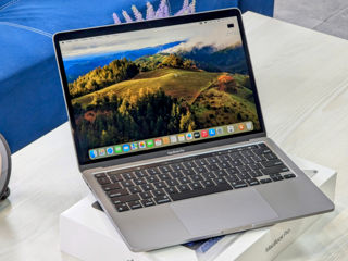 Новый ! MacBook Pro 13 2023 (Apple M2/8Gb Ram/256Gb SSD/13.3" Retina)