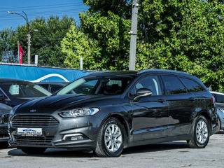 Ford Mondeo foto 1