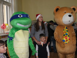 Mascote la Întîmpinarea Invitaților, Livrăm Cadouri foto 7