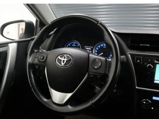 Toyota Auris foto 10