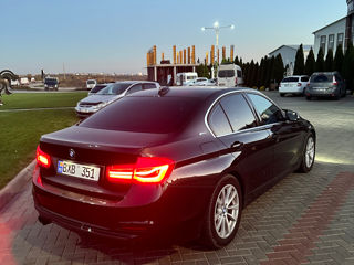 BMW 3 Series foto 4