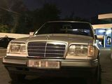 Mercedes Series (W124) foto 6