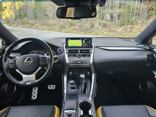 Lexus NX Series foto 19