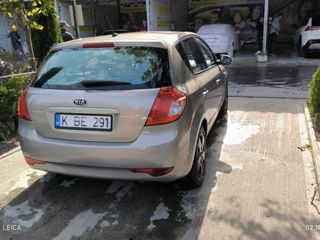 KIA Ceed foto 3