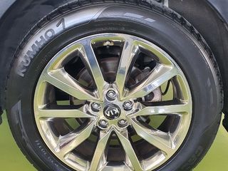 KIA Sorento foto 14