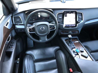 Volvo XC90 foto 2