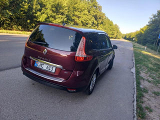 Renault Grand Scenic foto 2