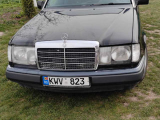 Mercedes Series (W124) foto 2