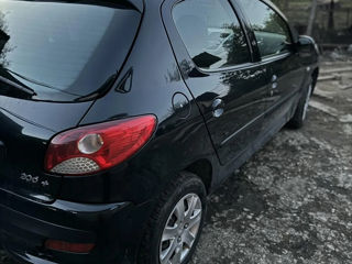 Peugeot 206 foto 3