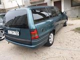 Opel Astra foto 2