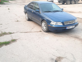 Volvo S40 foto 1