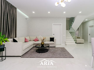 Vând casă, Tohatin, 4 ari, 3 dormitoare, SPA zonă, jacuzzi, bazin, beci, garaj foto 0