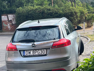 Opel Insignia foto 2