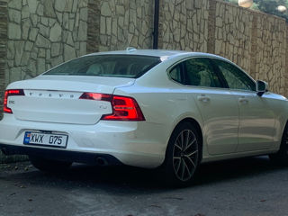 Volvo S90 foto 3