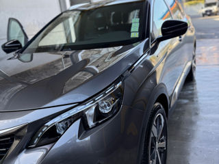 Peugeot 5008 foto 2