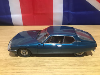 1:18 Norev 1972 Citroen SM foto 5