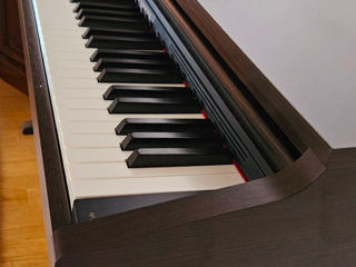 Vând pian digital Casio foto 2