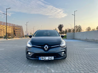 Renault Clio foto 2