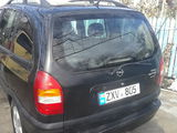 Opel Zafira foto 2