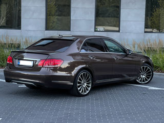 Mercedes E-Class foto 3