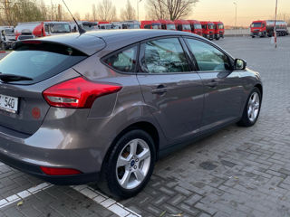 Ford Focus foto 3