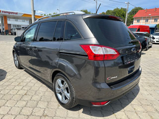 Ford Grand C-MAX foto 4