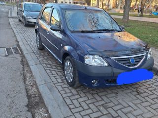 Dacia Logan foto 4