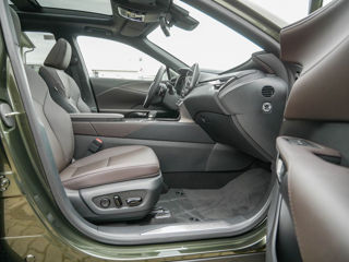 Lexus RX Series foto 6