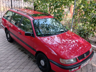 Volkswagen Passat foto 2