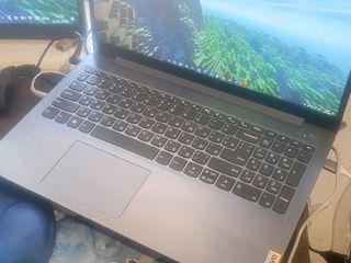 Laptop Lenovo / Intel Pentium Gold / 8GB RAM / SSD 256GB / Full HD фото 1