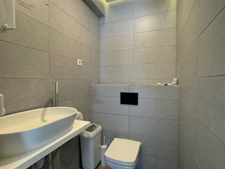 Spatiu comercial la Parter Torro Centru 50m2. foto 5