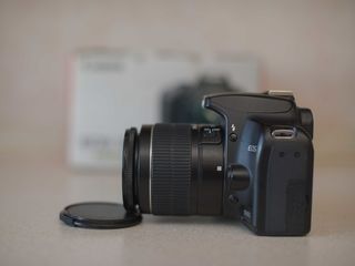 Canon 1000D kit foto 3