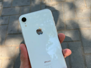 iPhone XR 64Gb