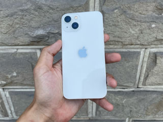 iPhone 13 white