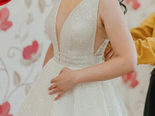 Vand rochie de mireasa  foto 0