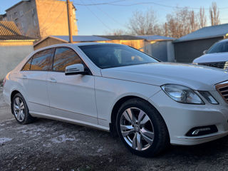 Mercedes E-Class