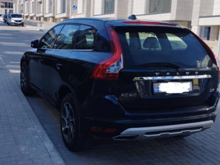 Volvo XC60 foto 3