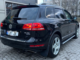 Volkswagen Touareg foto 5