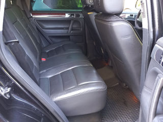 Volkswagen Touareg foto 4