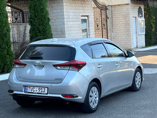 Toyota Auris foto 4