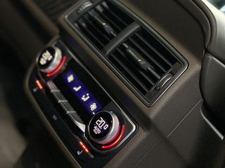 Audi Q7 foto 8