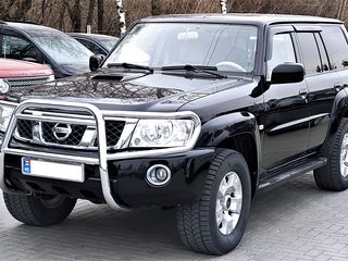 Nissan Patrol foto 1