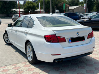 BMW 5 Series foto 3