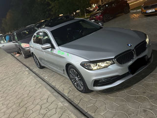 BMW 5 Series foto 3